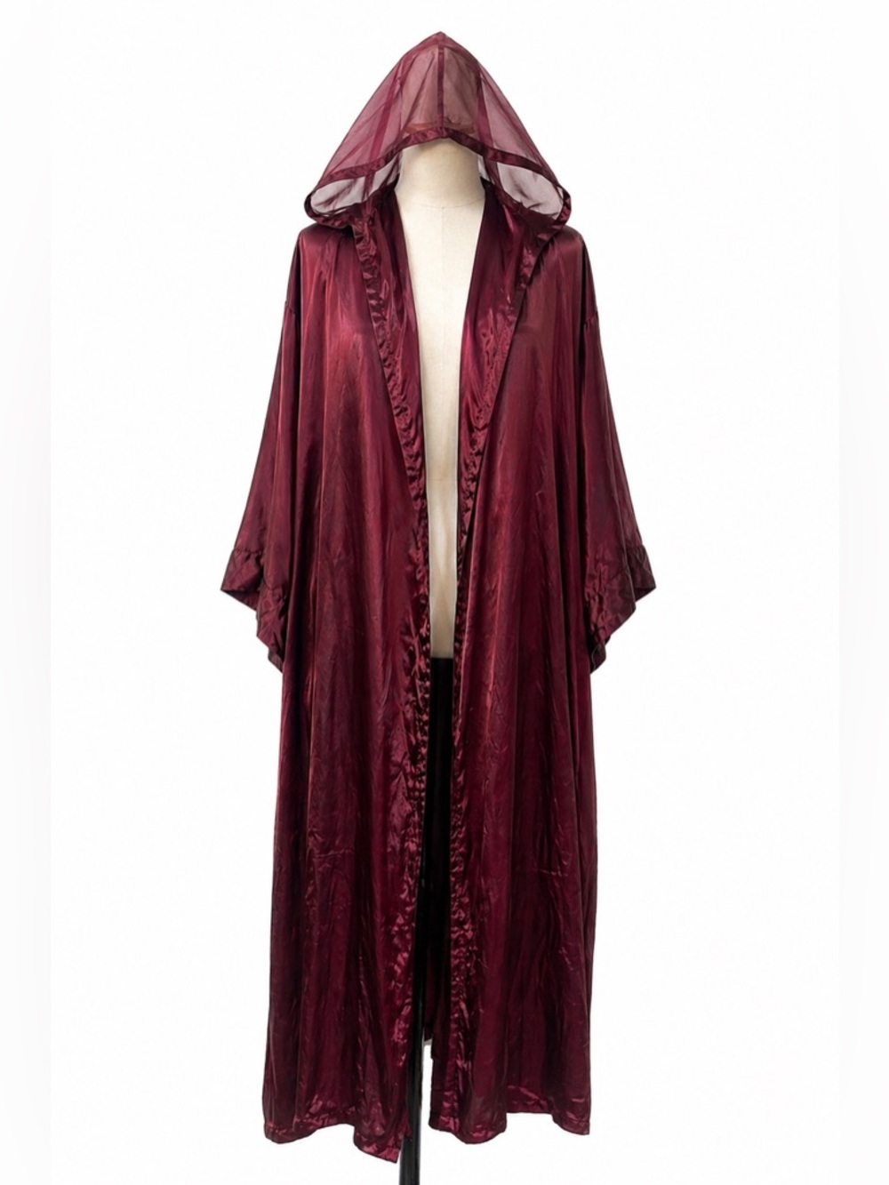 Rare Vintage Victoria’s Secret Gold Label 100% Silk Hooded Robe